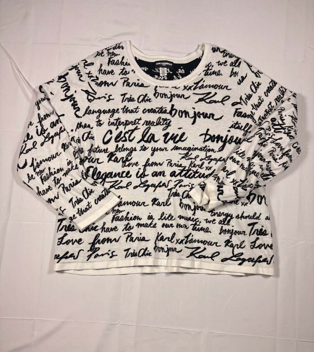 Women’s Karl Lagerfeld Paris All-Over Script Bonjour C'est La Vie Pullover Sweat